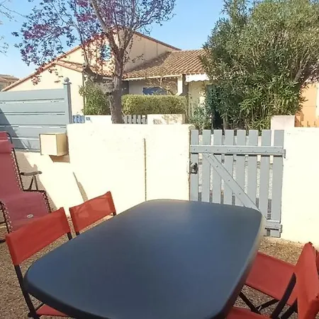 Les Estivales Proche Et Port 4 Pers Grande Terrasse Clim 2 Saint-Cyprien (Pyrenees-Orientales)