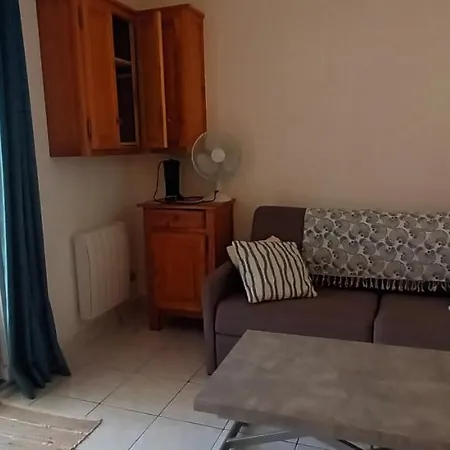 Les Estivales Proche Et Port 4 Pers Grande Terrasse Clim 2 Saint-Cyprien (Pyrenees-Orientales)